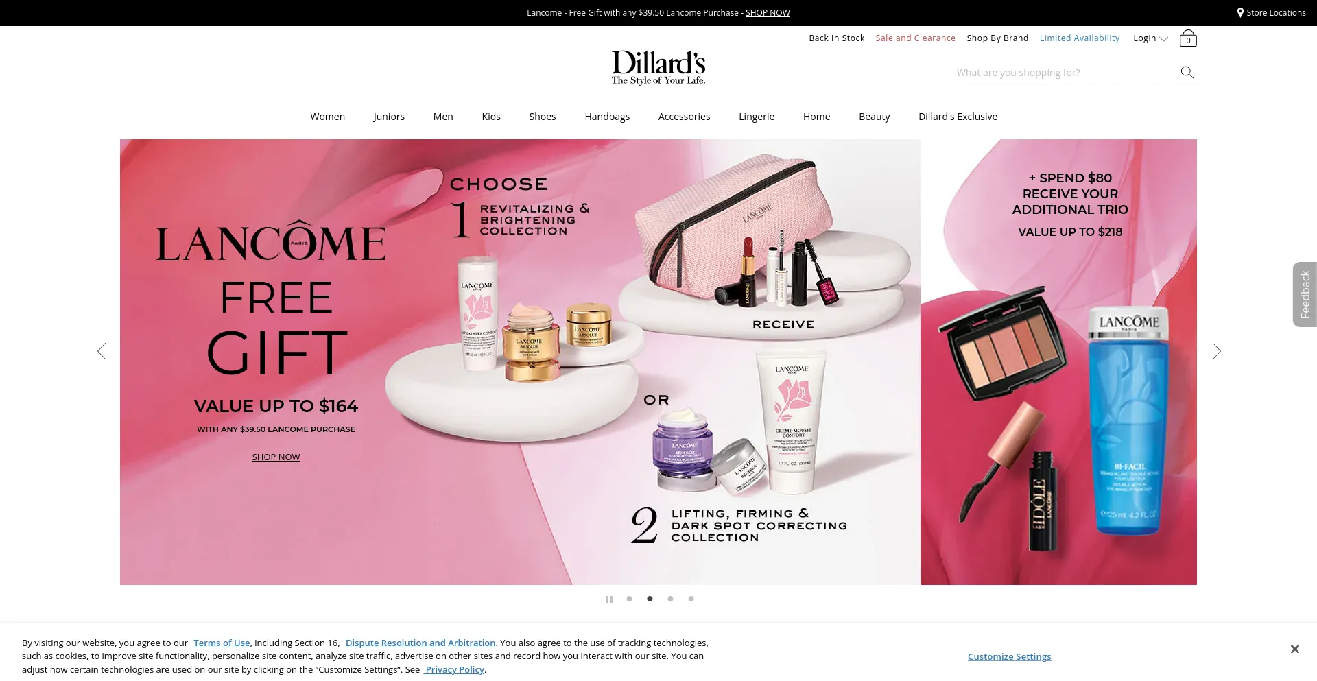 Screenshot of dillards.com homepage